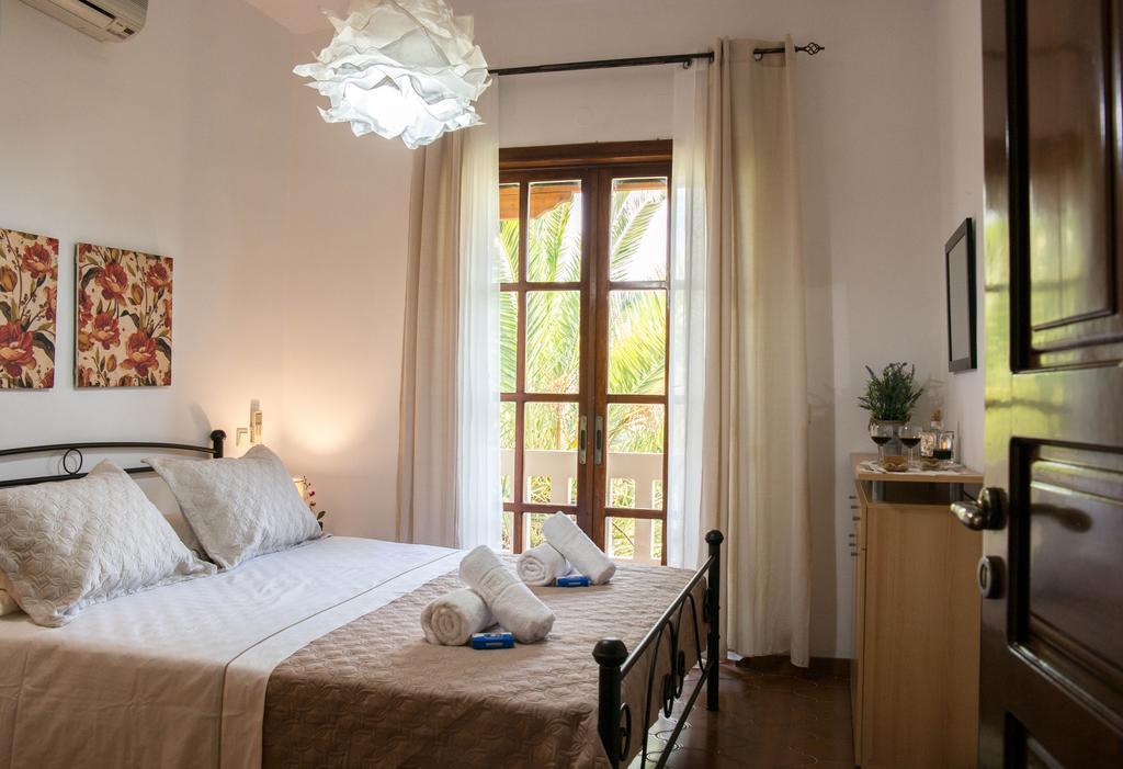 Alexandra Villa สตาโลส ภายนอก รูปภาพ