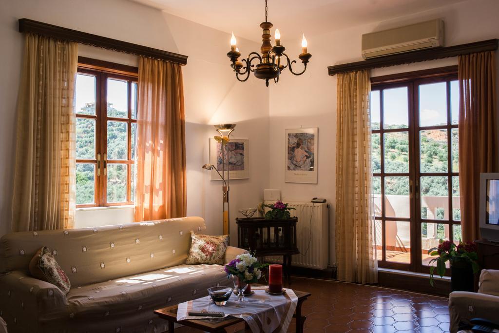Alexandra Villa สตาโลส ภายนอก รูปภาพ