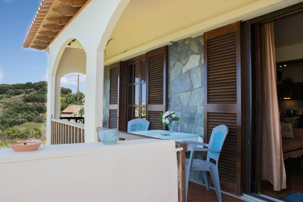Alexandra Villa สตาโลส ภายนอก รูปภาพ