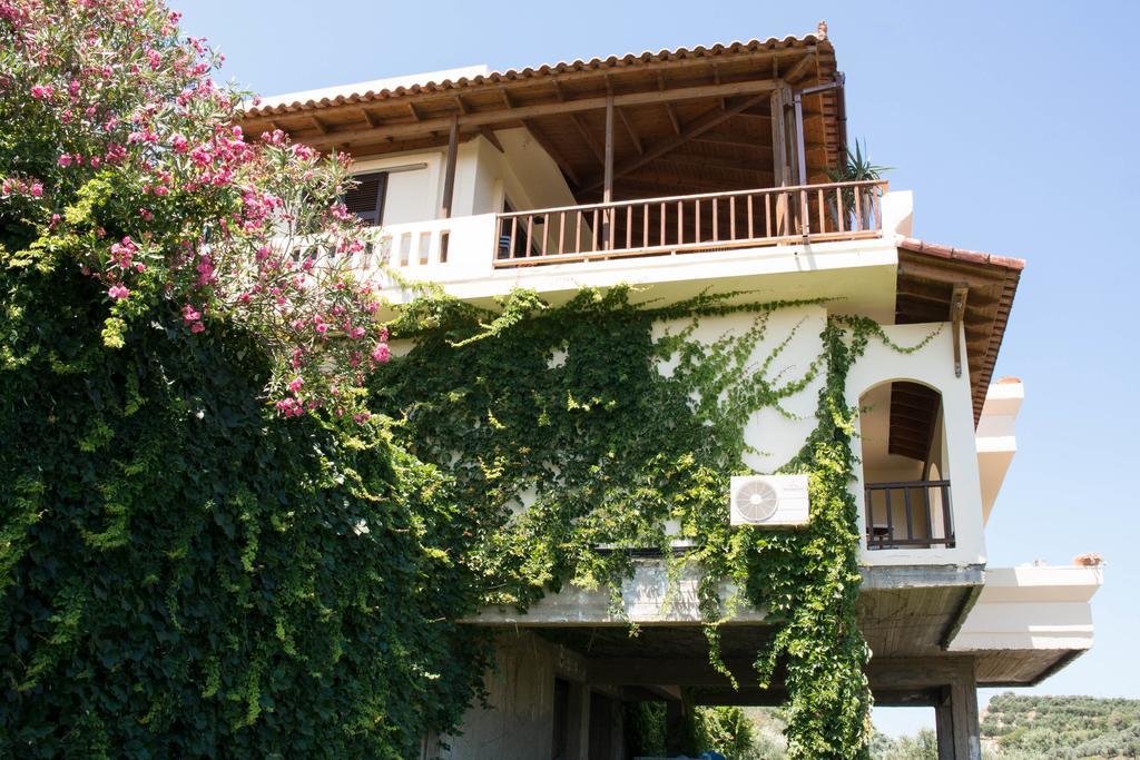 Alexandra Villa สตาโลส ภายนอก รูปภาพ